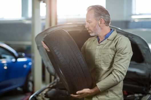 Auction Car Red Flags: What Tyres Reveal About a Vehicle’s Past